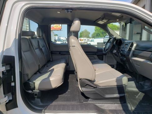 Used 2018 Ford F350 XL w/ Power Equipment Group AWD/4WD image 22
