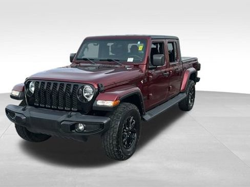 Used 2022 Jeep Gladiator Sport image 3