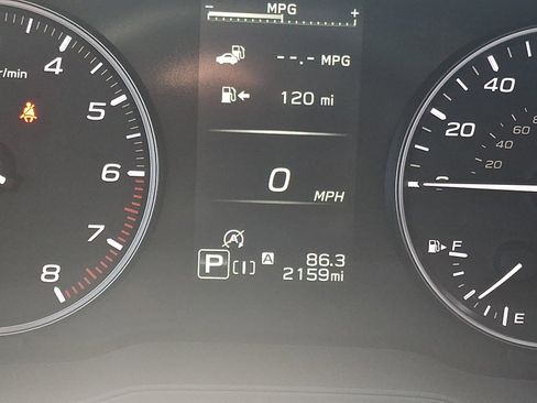 Certified 2025 Subaru Crosstrek 2.0i Premium image 22