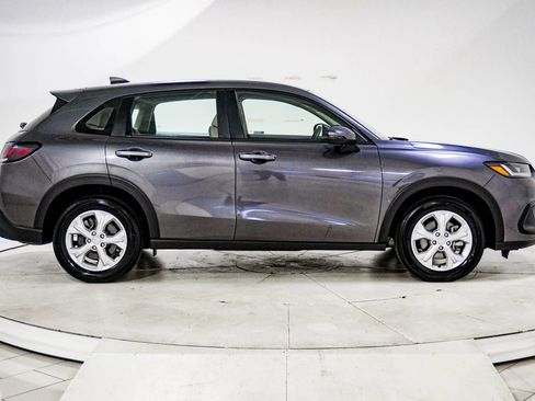 Certified 2024 Honda HR-V LX image 11