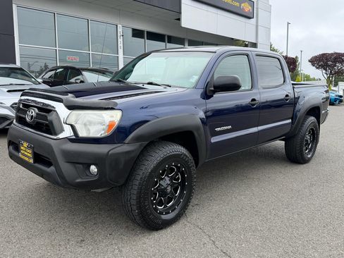 Used 2012 Toyota Tacoma 4x4 Double Cab w/ TRD Off-Road Pkg image 1