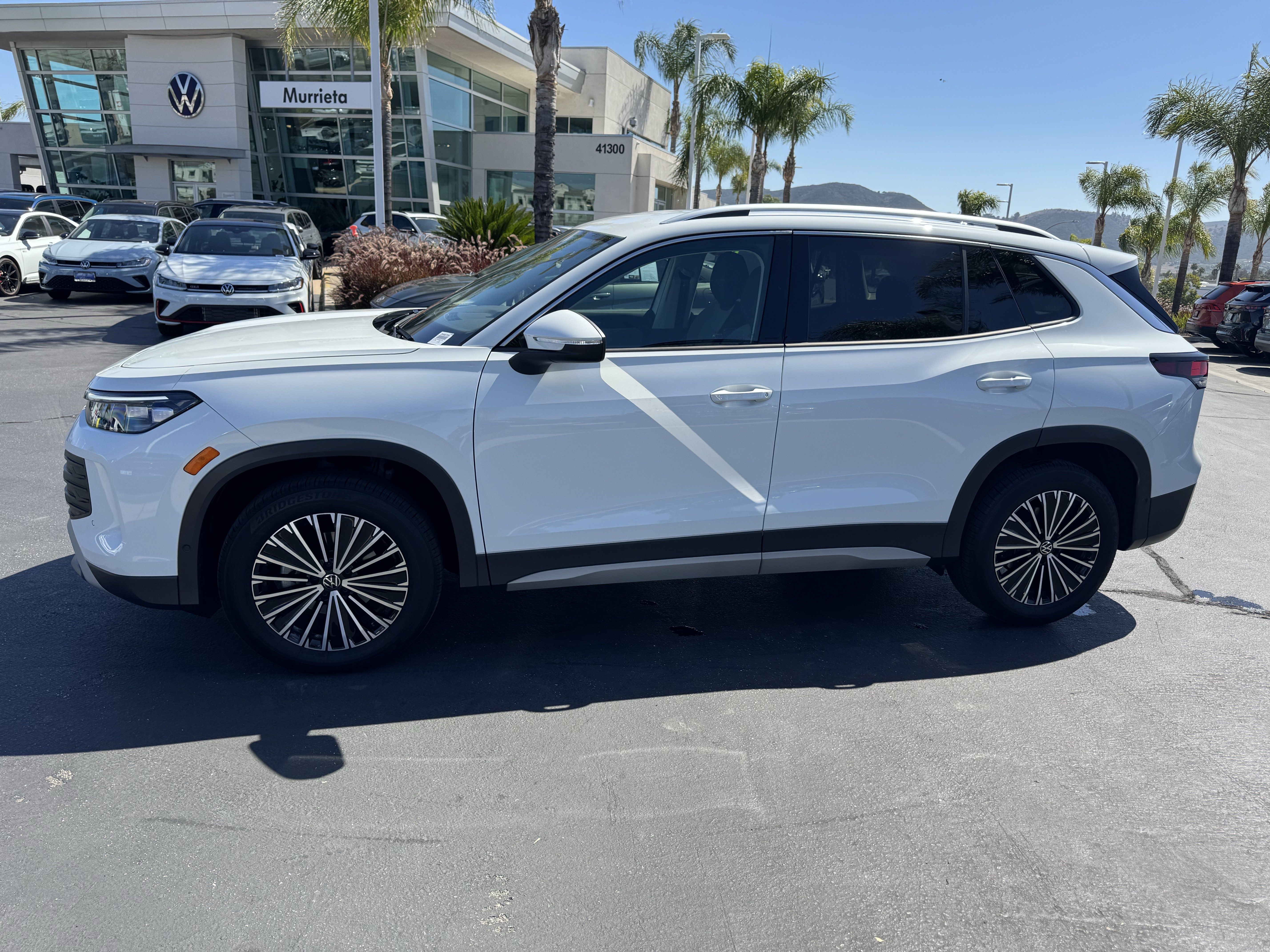 Certified 2025 Volkswagen Tiguan S FWD image 6