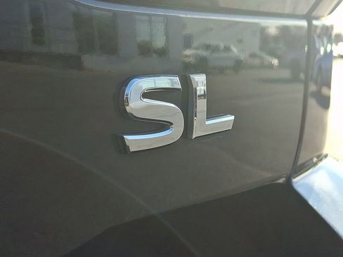 Used 2023 Nissan Armada SL image 35