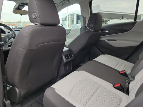Used 2024 Chevrolet Equinox LS w/ LS Convenience Package image 12