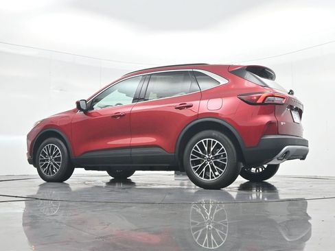 New 2026 Ford Escape SE w/ PHEV Premium Package FWD image 43
