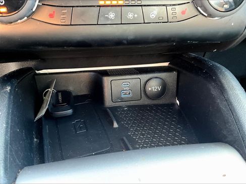 Used 2022 Ford Bronco Sport Outer Banks w/ Tech Package AWD/4WD image 18