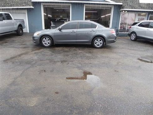 Used 2012 Honda Accord SE image 2