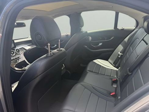 Used 2017 Mercedes-Benz C 300 4MATIC Sedan image 9