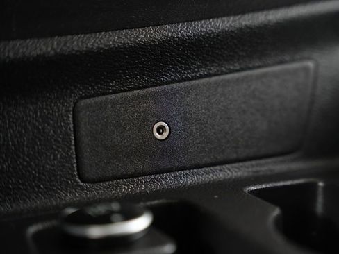 Used 2019 Ford Transit 250 130 Low Roof image 22