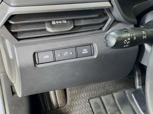 Certified 2022 Nissan Altima 2.5 SR w/ Midnight Edition Package image 8