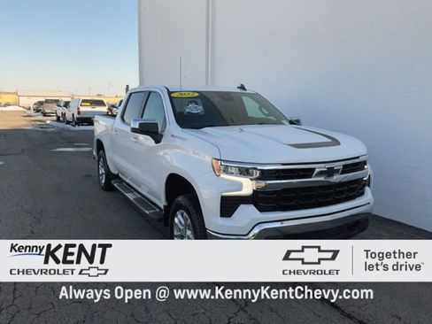 Used 2022 Chevrolet Silverado 1500 LT w/ Protection Package image 1