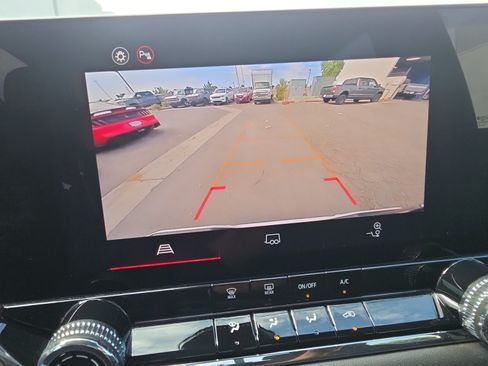 Used 2026 GMC Canyon Elevation RWD image 21