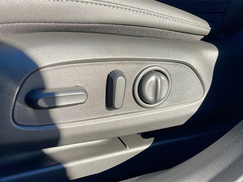 New 2026 Buick Envista Preferred w/ Convenience I Package image 11