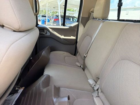 Used 2019 Nissan Frontier SV w/ Value Truck Package AWD/4WD image 30