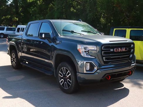 Used 2020 GMC Sierra 1500 AT4 w/ AT4 Premium Package AWD/4WD image 2