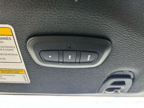 Used 2023 Jeep Gladiator Mojave w/ Cold Weather Group AWD/4WD image 31