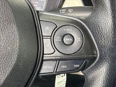 Used 2023 Toyota Corolla LE FWD image 25