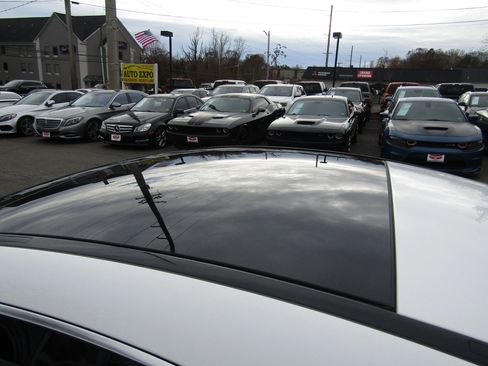 Used 2019 Mercedes-Benz CLA 250 4MATIC image 33