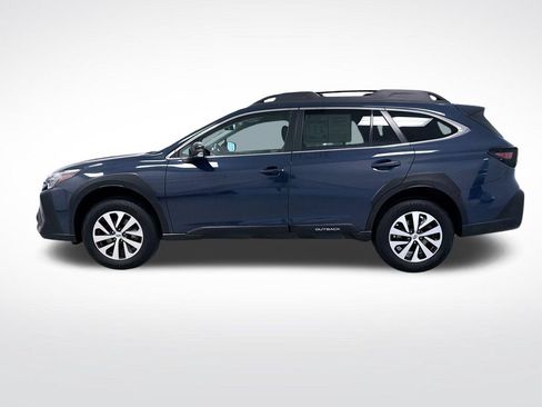 Used 2024 Subaru Outback Premium AWD/4WD image 10