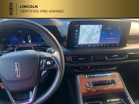 Certified 2025 Lincoln Aviator Black Label image 10