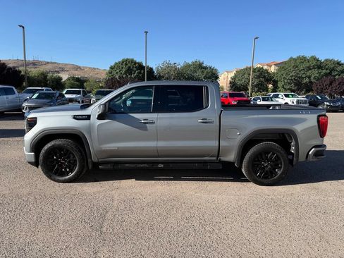 Used 2025 GMC Sierra 1500 Elevation AWD/4WD image 8