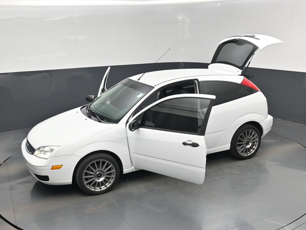 Used 2007 Ford Focus S FWD image 20