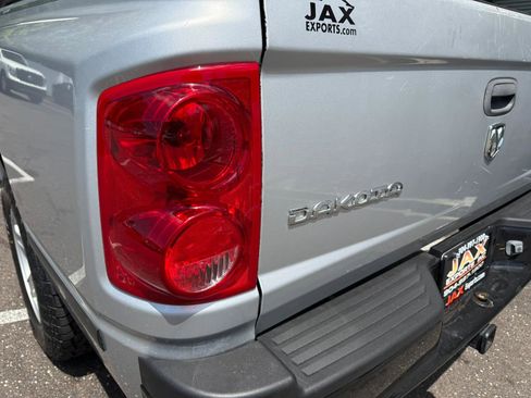 Used 2005 Dodge Dakota ST RWD image 12