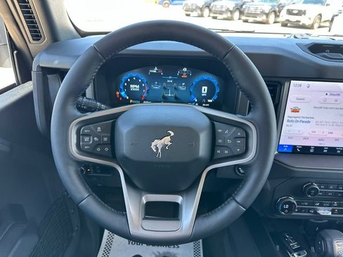 New 2026 Ford Bronco Badlands AWD/4WD image 13