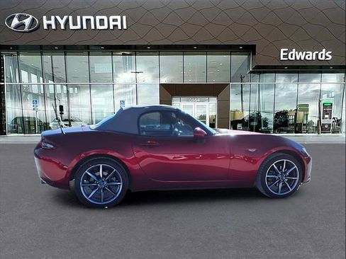 Used 2021 MAZDA MX-5 Miata Grand Touring image 8