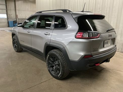 Used 2021 Jeep Cherokee Trailhawk w/ Sun & Sound Group image 6