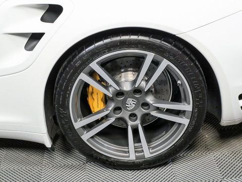 Used 2012 Porsche 911 Turbo S image 31
