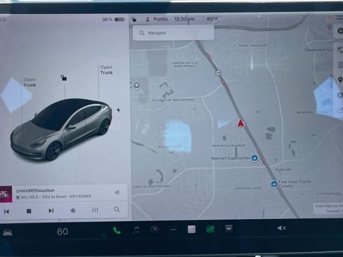 Used 2018 Tesla Model 3 Long Range image 27