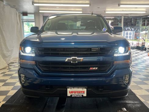 Used 2019 Chevrolet Silverado 1500 LT w/ All Star Edition AWD/4WD image 2