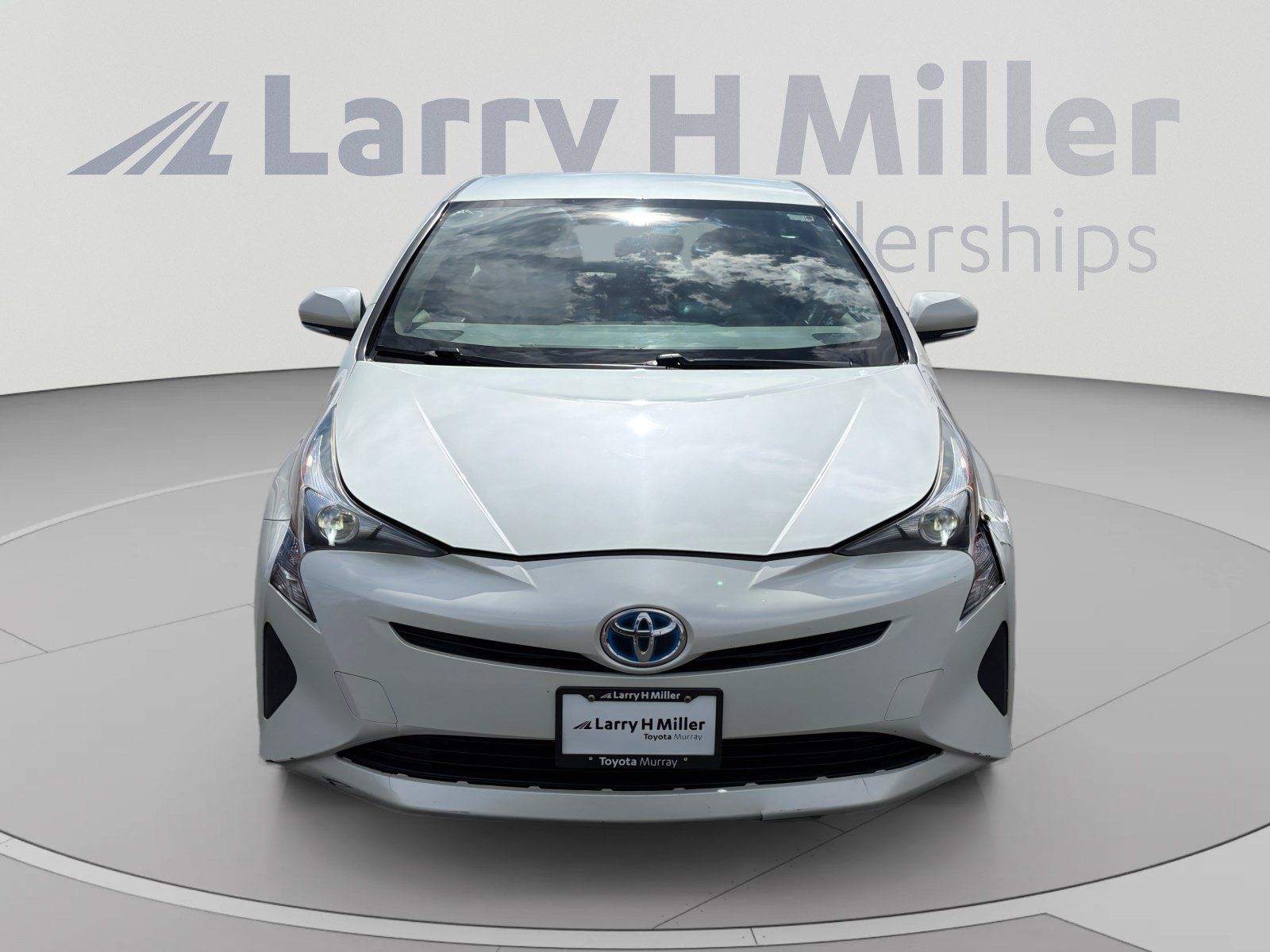 Used 2016 Toyota Prius Two FWD image 8