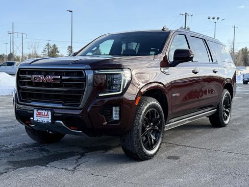 Certified 2022 GMC Yukon XL AT4 w/ Max Trailering Package image 9