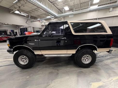 Used 1993 Ford Bronco Eddie Bauer AWD/4WD image 37