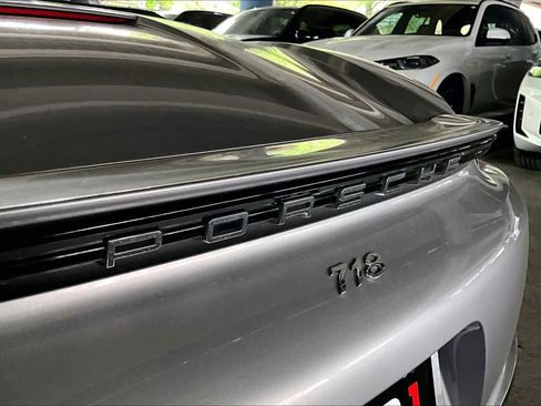 Used 2017 Porsche 718 Boxster image 29