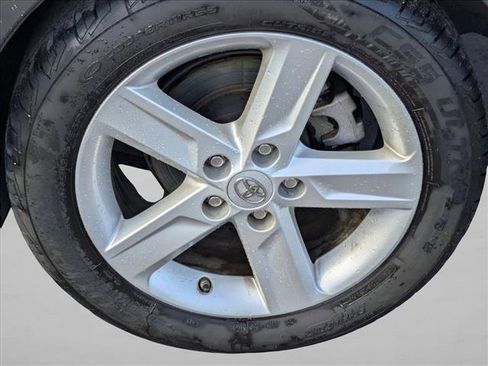 Used 2012 Toyota Camry SE FWD image 15