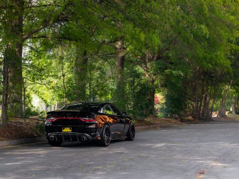 Used 2020 Dodge Charger Scat Pack w/ Daytona Edition Group RWD image 40