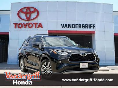 Used 2024 Toyota Highlander Platinum