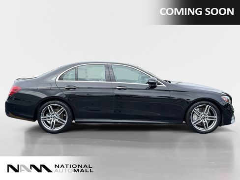 Used 2018 Mercedes-Benz E 300 image 6