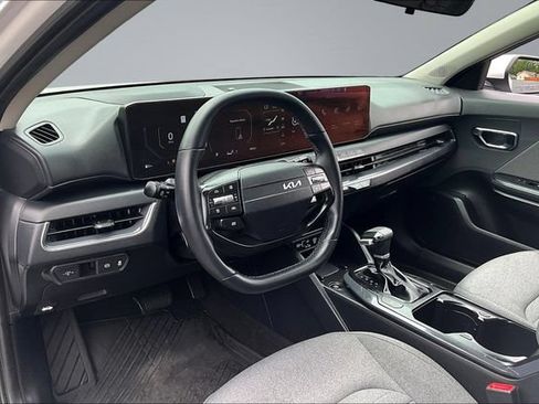 Certified 2025 Kia K4 EX FWD image 16