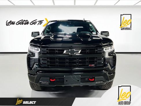 Used 2024 Chevrolet Silverado 1500 LT Trail Boss image 2