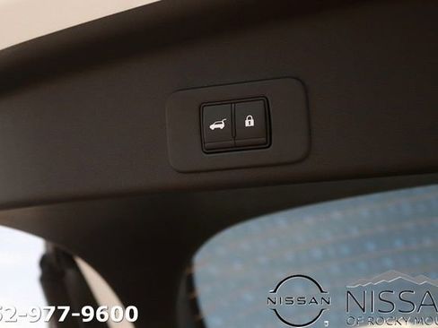 New 2026 Nissan Murano Platinum AWD/4WD image 8