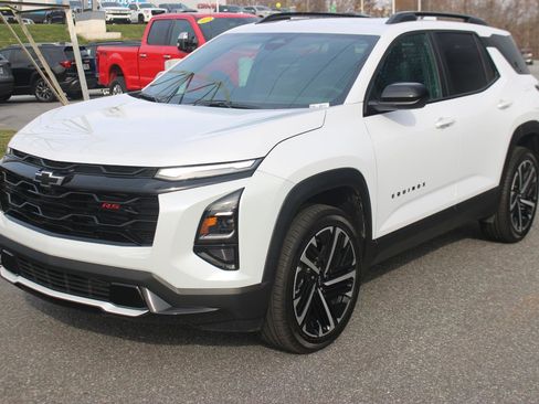 New 2026 Chevrolet Equinox RS w/ Convenience Package III image 3