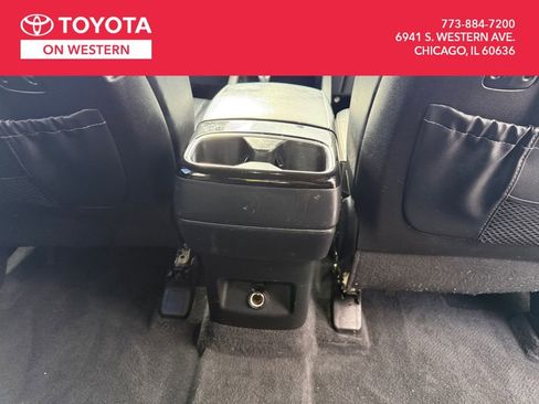 Used 2022 Kia Telluride EX w/ EX Premium Package image 30