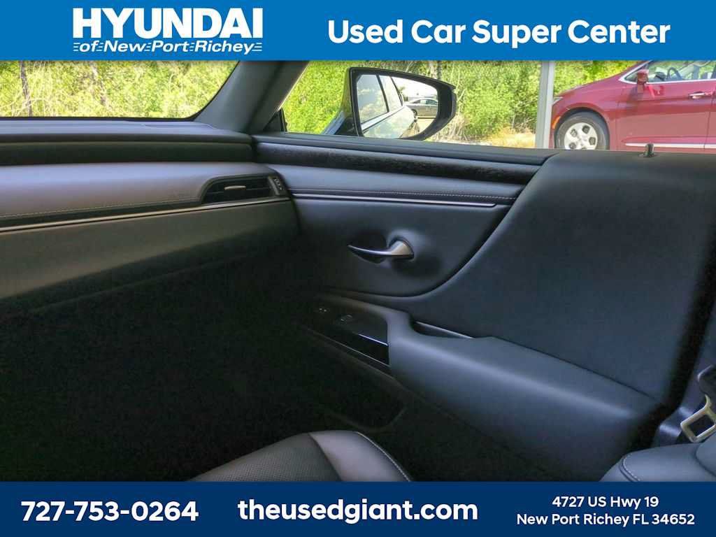 Used 2022 Lexus ES 350 w/ Premium Package FWD image 17