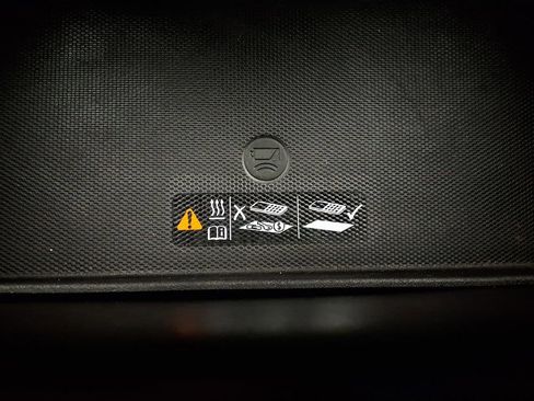 Used 2021 Chevrolet Tahoe RST w/ Luxury Package image 25