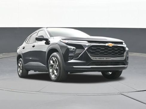 Used 2026 Chevrolet Trax LT w/ LT Convenience Package FWD image 49
