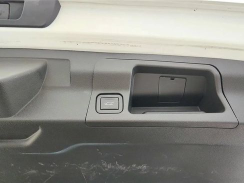 Used 2017 GMC Acadia SLE FWD image 37